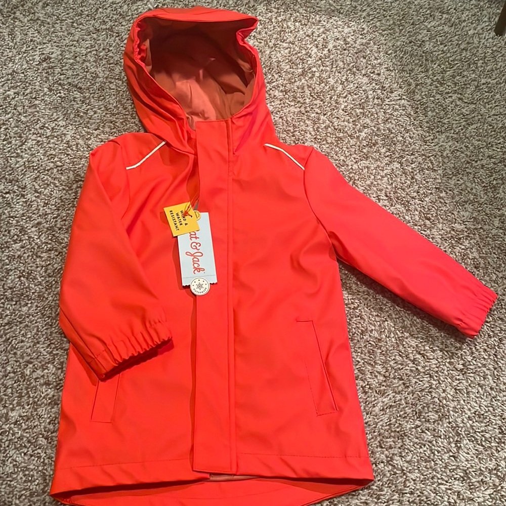 Car and Jack 18M raincoat.
